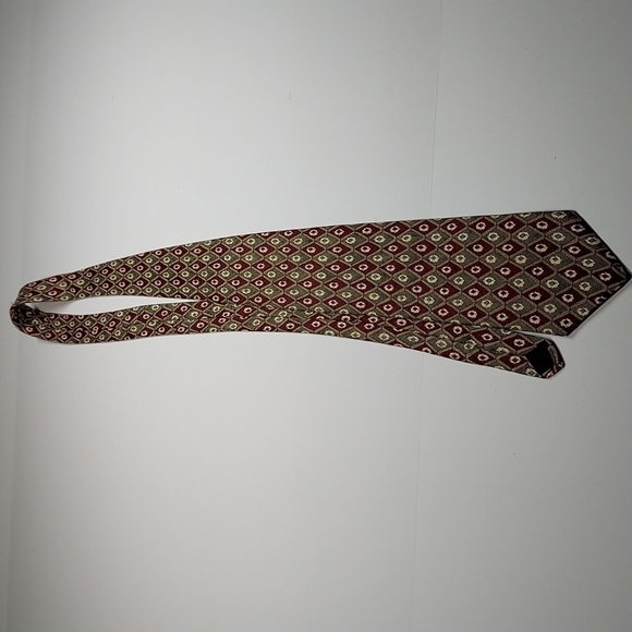 Brooks Brothers 100% Silk Tie - Picture 5 of 8